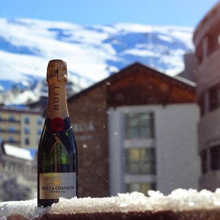 Rocha Exclusivo Apartamento En La Mejor Zona Con Vistas Y Parking Gratuito Sierra Nevada Luaran gambar